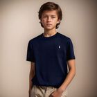 تيشيرت أولاد بالشعار باللون الكحلي, 1, hi-res