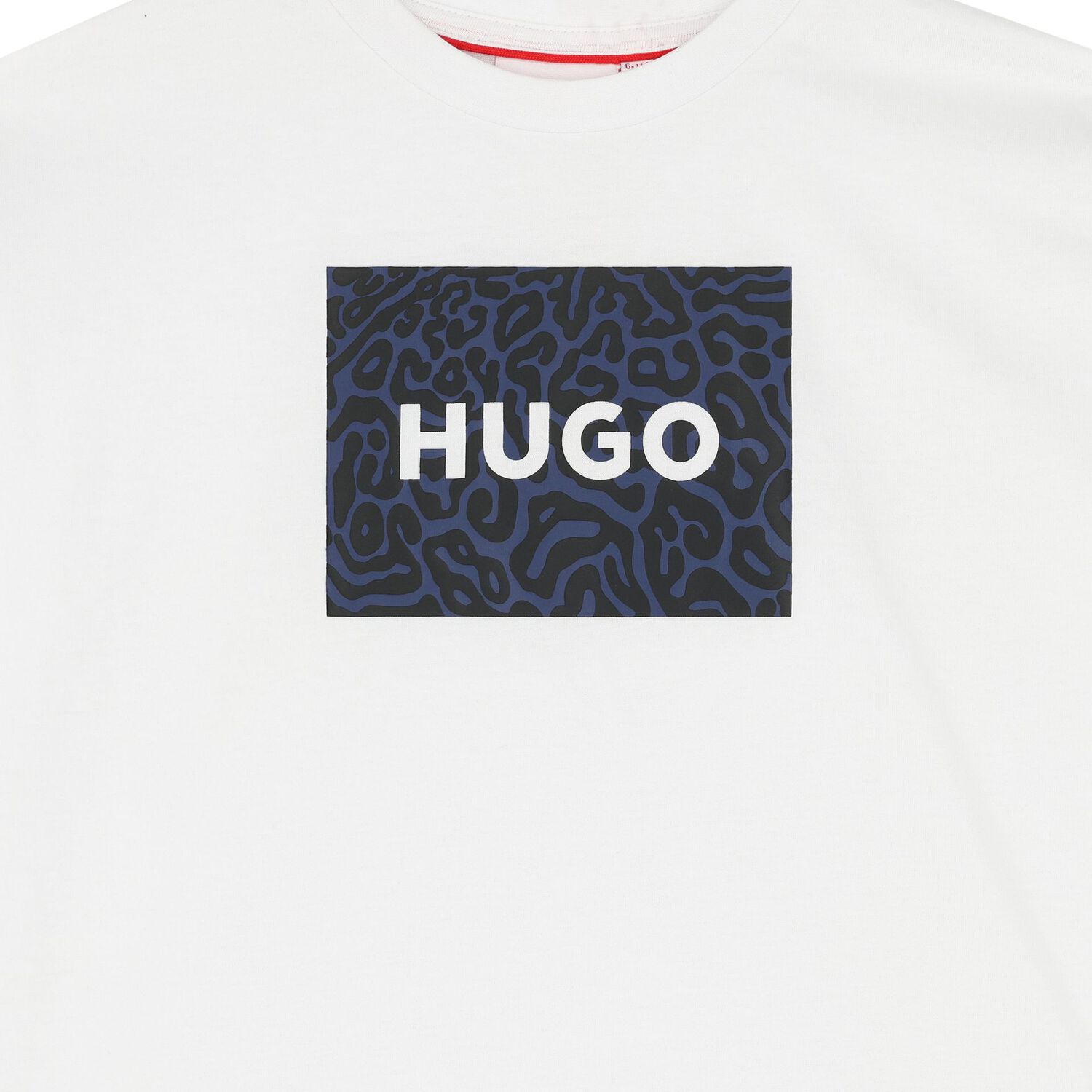 تيشيرت أولاد بالشعار باللون الأبيض, 1, hi-res