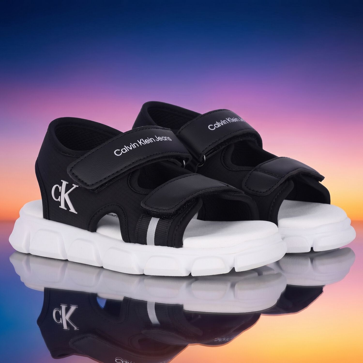 Younger Boys Black & White Logo Sandals, 2, hi-res