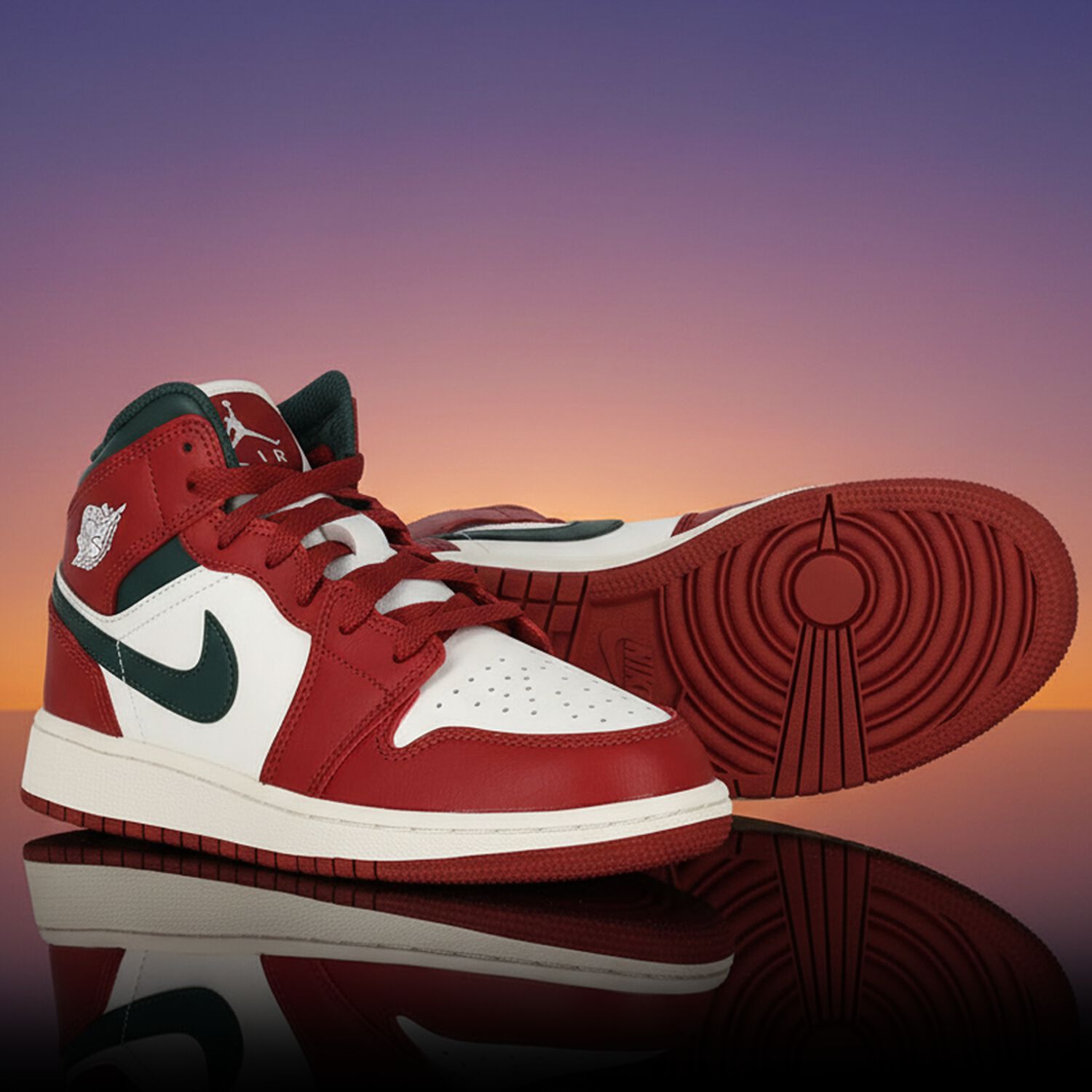 Red, Green & White Air Jordan 1 Mid Trainers, 3, hi-res