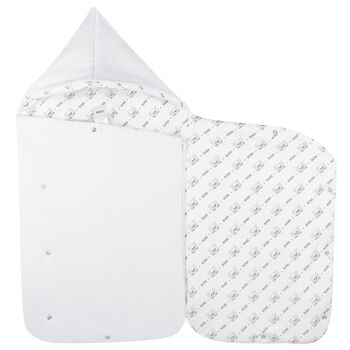 White Logo Baby Nest