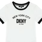 تيشيرت أولاد بالشعار باللون الأبيض, 1, hi-res