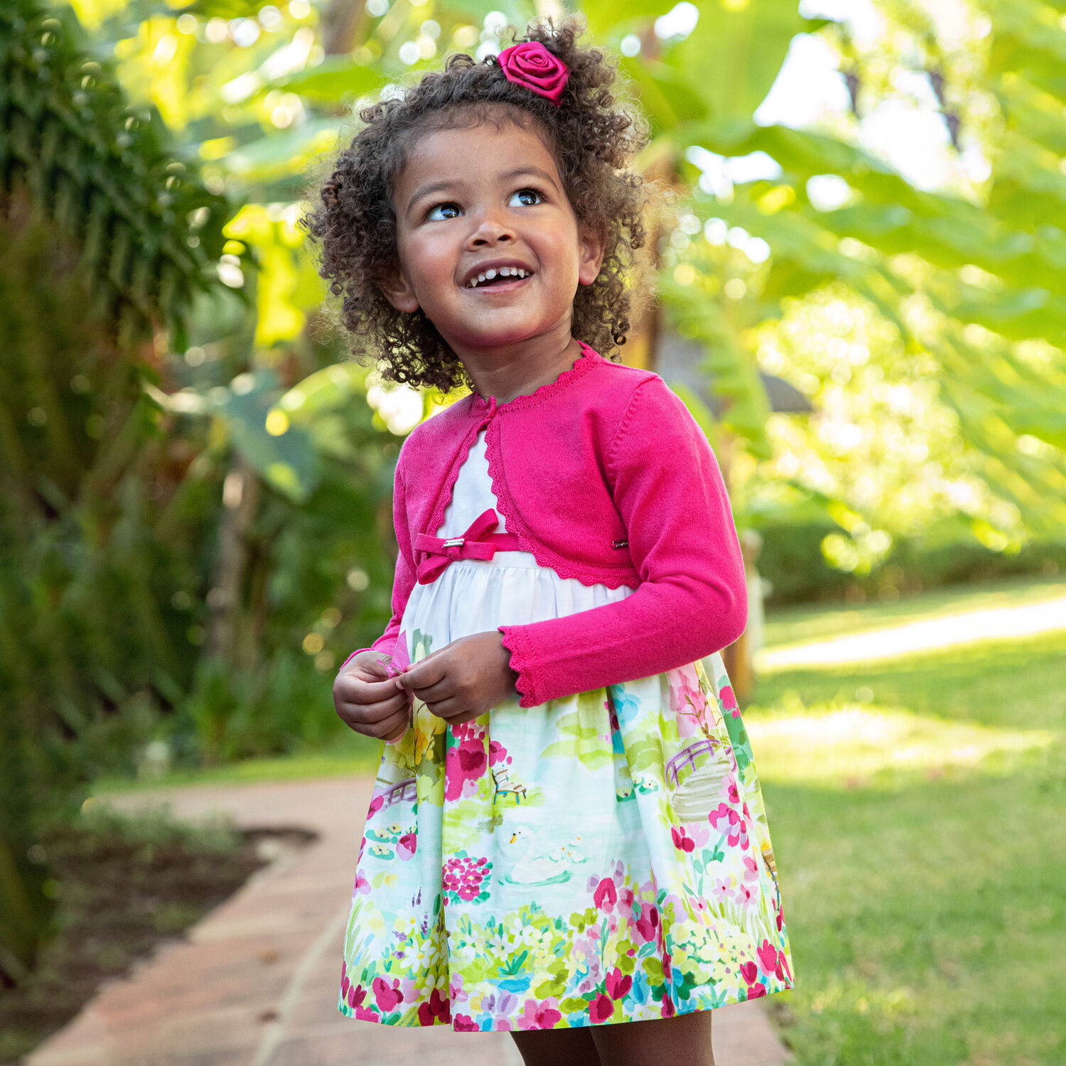 فستان بطبعة الورود باللون الابيض و الوردي , 1, hi-res image number null