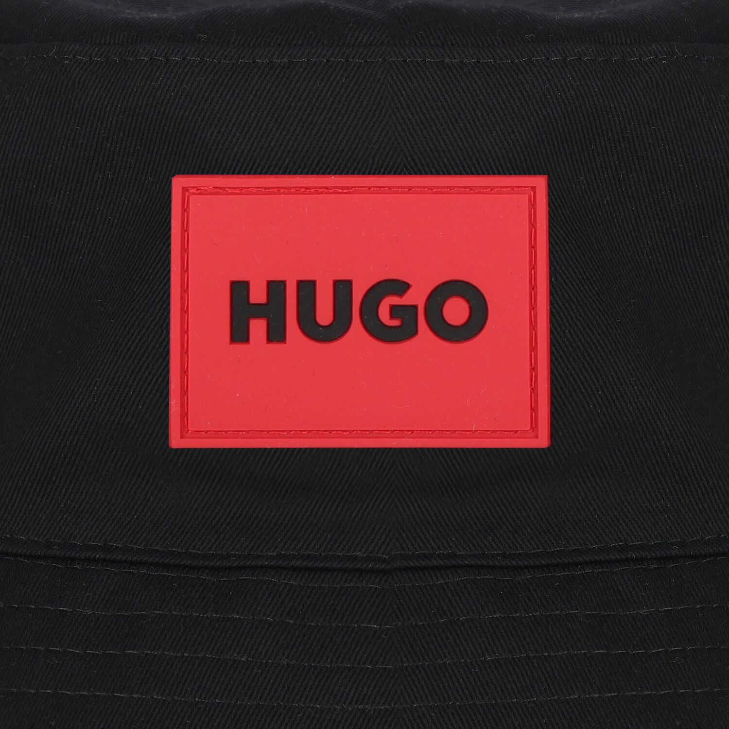 قبعة دلو قابلة للعكس باللونين الأسود والبيج للأولاد, 1, hi-res