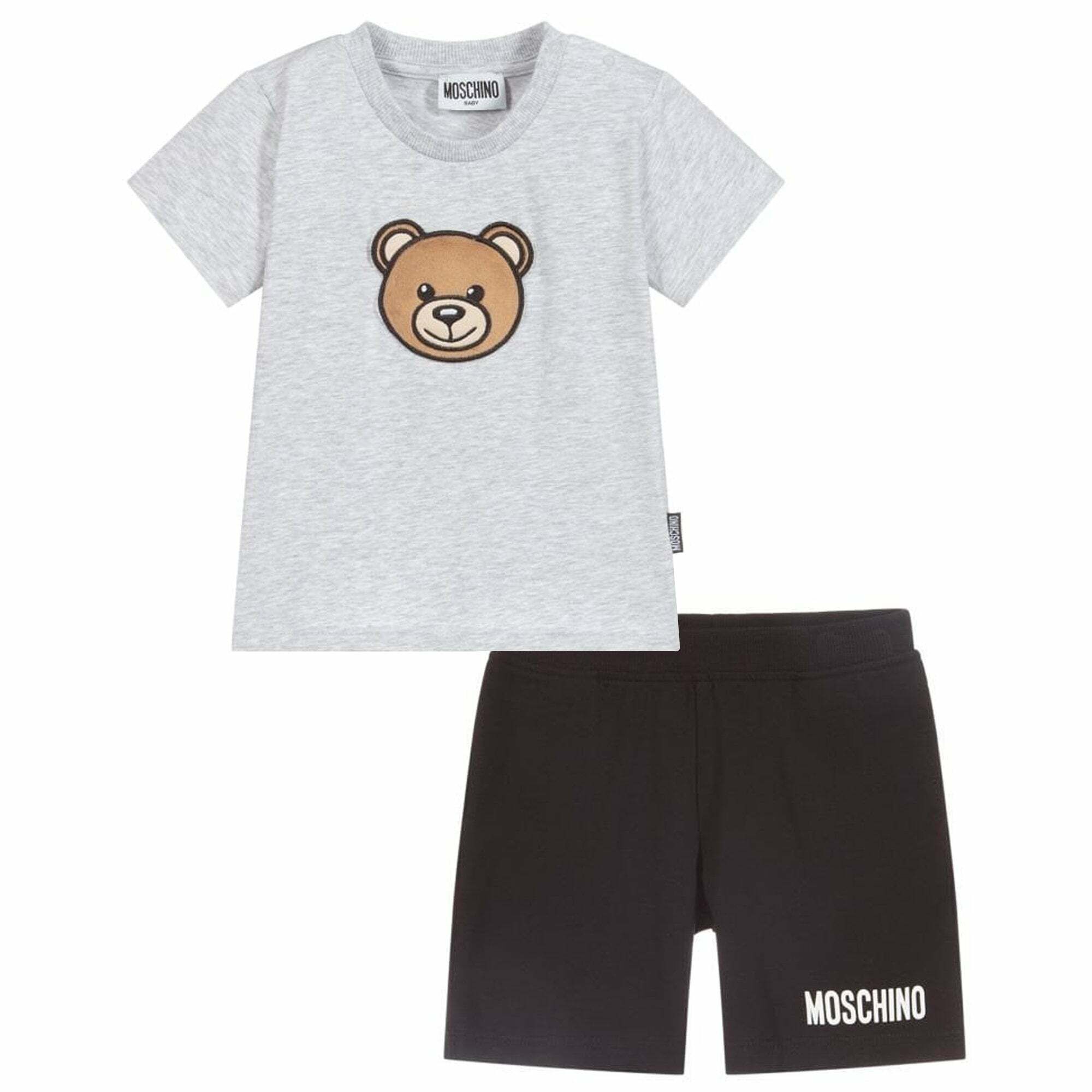 Moschino t shirt and shorts discount