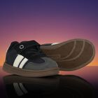 Younger Boys Black & White Trainers, 2, hi-res