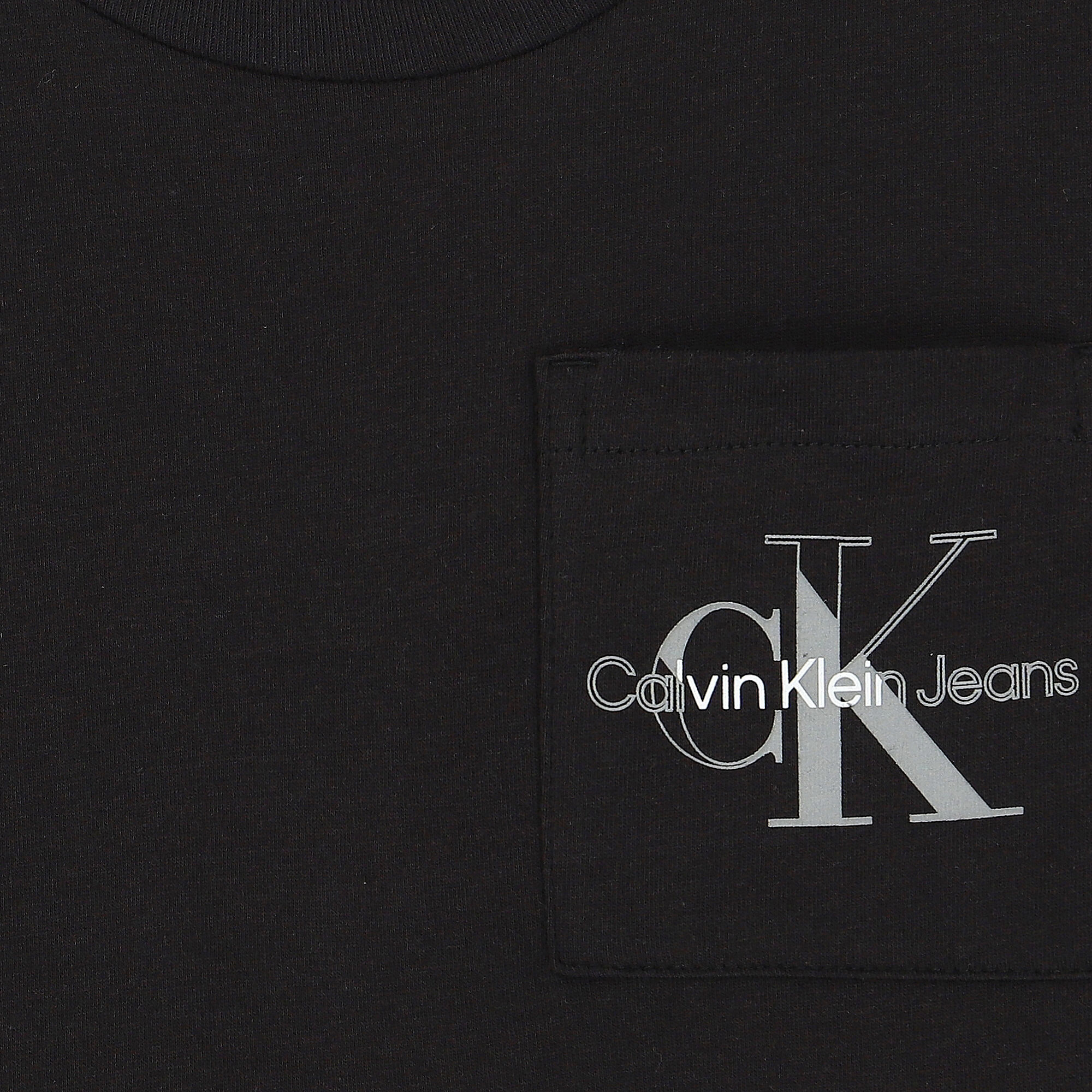Calvin Klein Boys Black Logo T-Shirt 