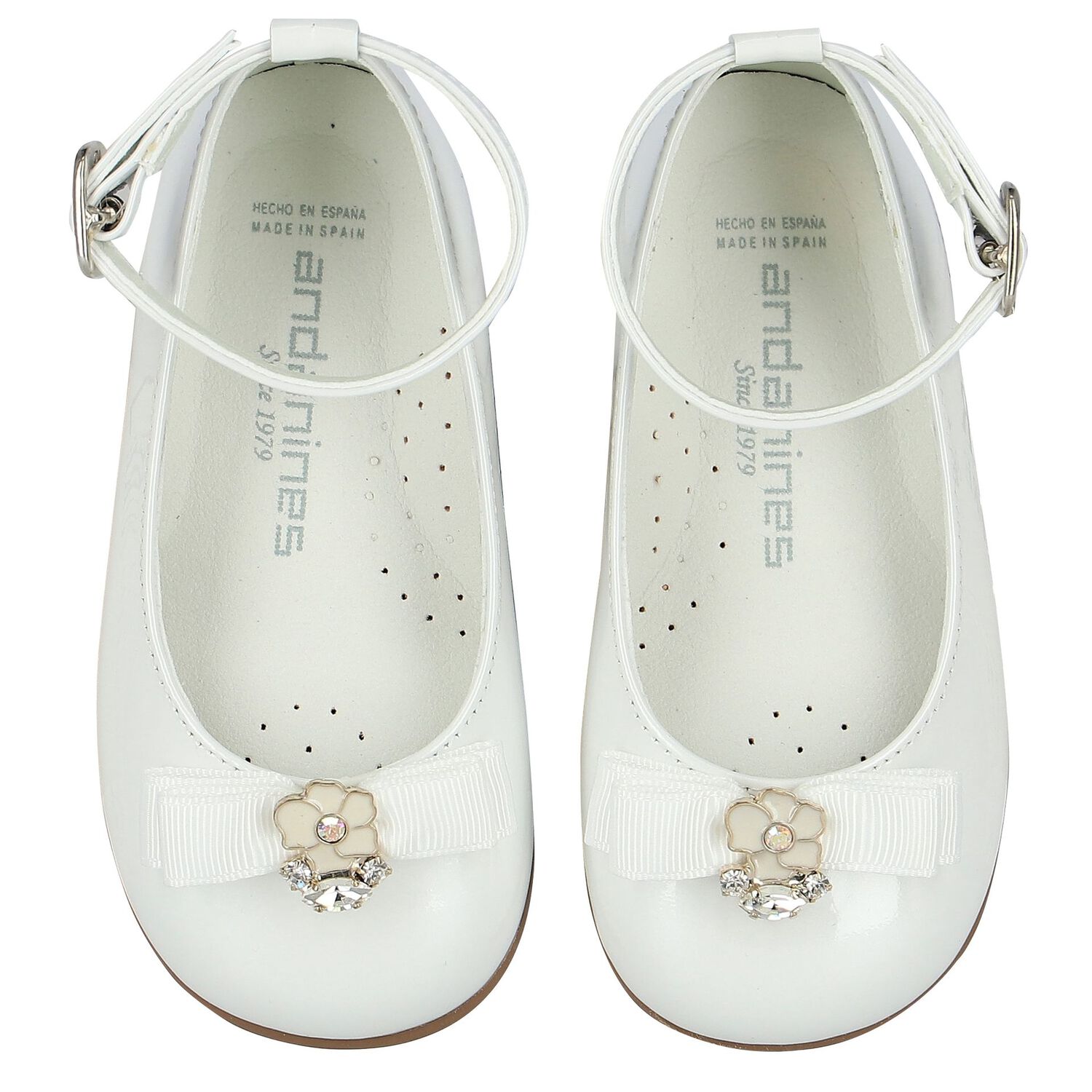 Younger Girls White Ballerina Bow Shoes, 1, hi-res