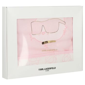 بطانية بالشعار باللون الوردي للبنات