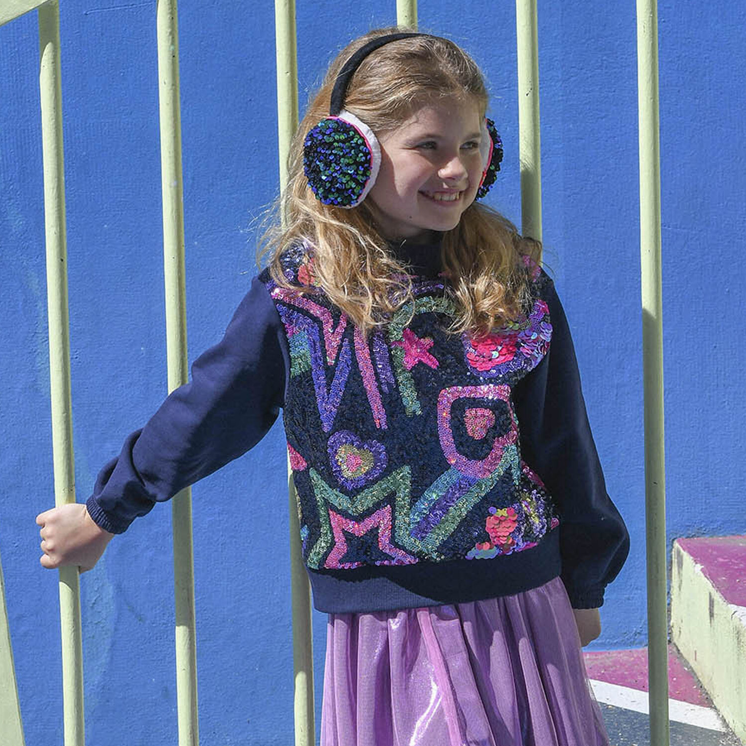 سويت شيرت بنات مطرز بالترتر باللون الكحلى, 1, hi-res