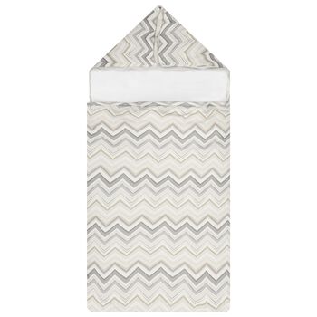 Grey Zig Zag Baby Nest