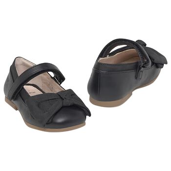 Younger Girls Black Flower Shoes