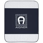 بطانية اولاد بالشعار باللون أزرق داكن للأطفال, 2, hi-res