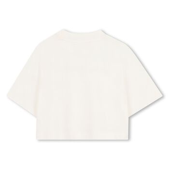 قميص بنات بشعار باللونين الأبيض والذهبي