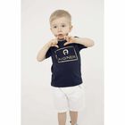 تيشيرت بالشعار باللون الكحلى والذهبى للاولاد, 2, hi-res