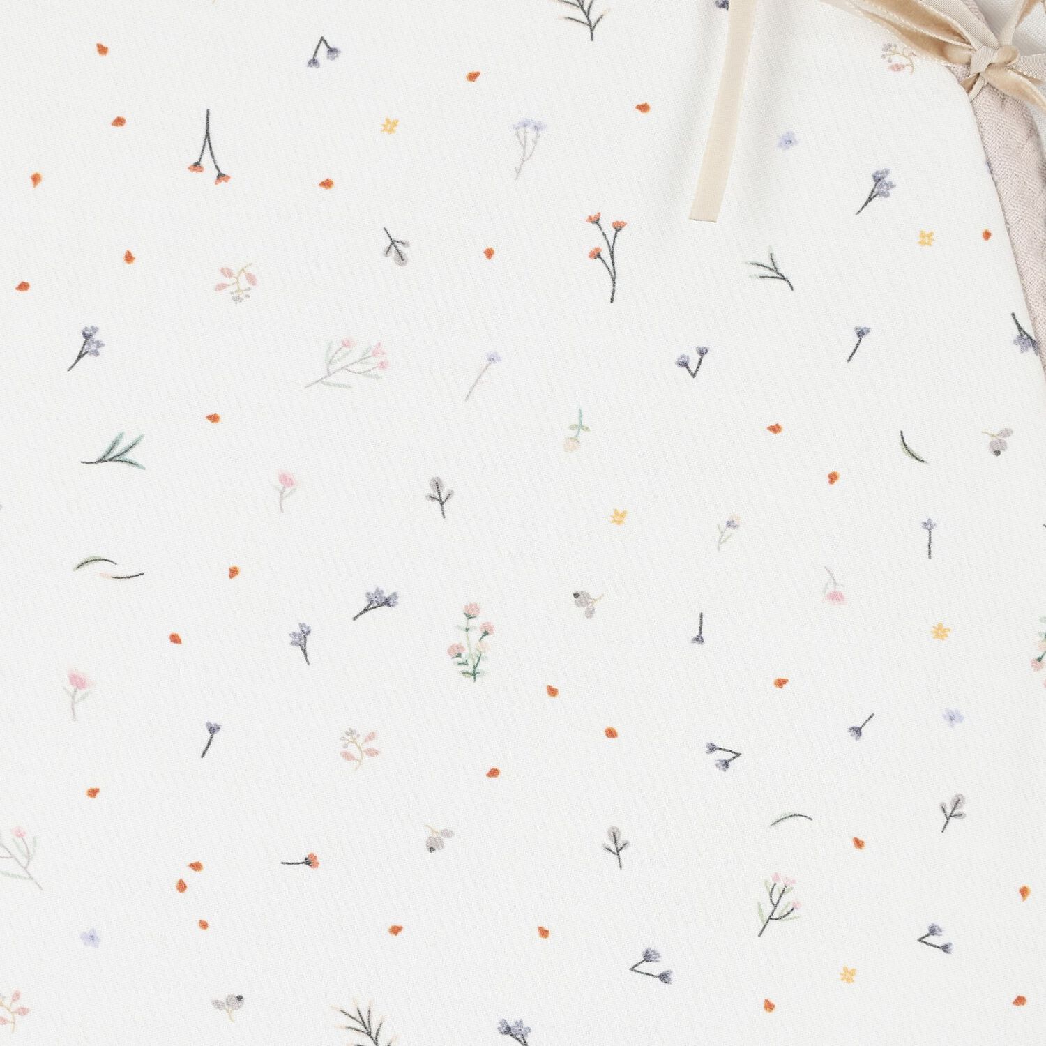 توب هودي بالشعار باللون البيج والعاجي ( ذو وجهين), 1, hi-res