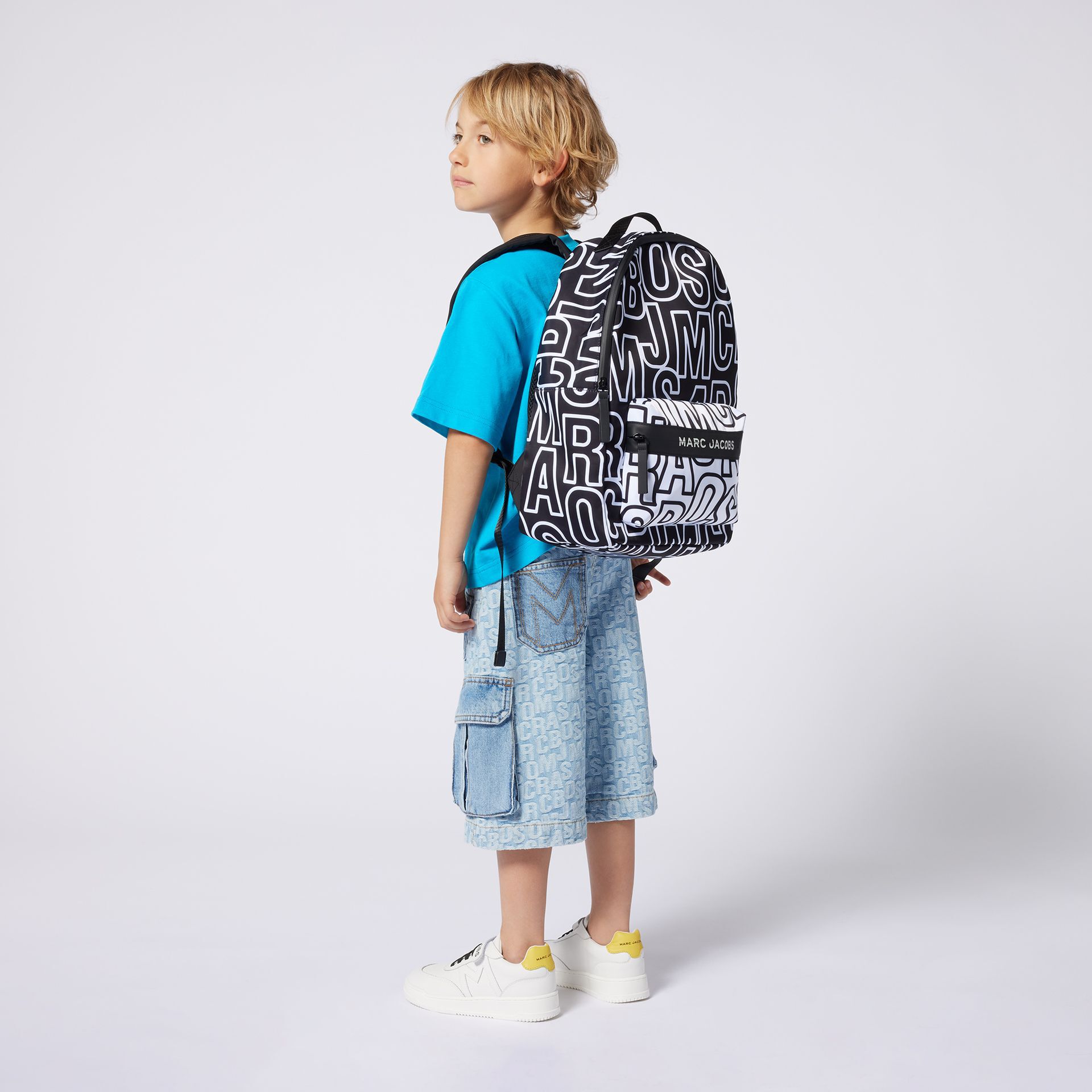 【新品・国内即発】MARC JACOBS KIDS W60417 M41 バックパック MARC JACOBS Black Logo Backpack | Junior Couture