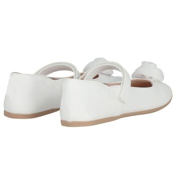 Girls White Flower Shoes