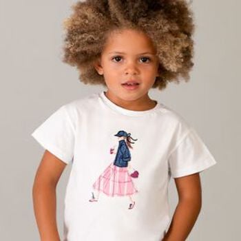 تي شيرت بنات باللون الأبيض