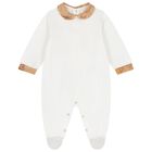 مجموعة هدايا ملابس الأطفال بنقشة خريطة جغرافية باللونين الأبيض والبيج, 3, hi-res