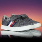 حذاء رياضى بالشعار باللون الفضى للبنات, 1, hi-res