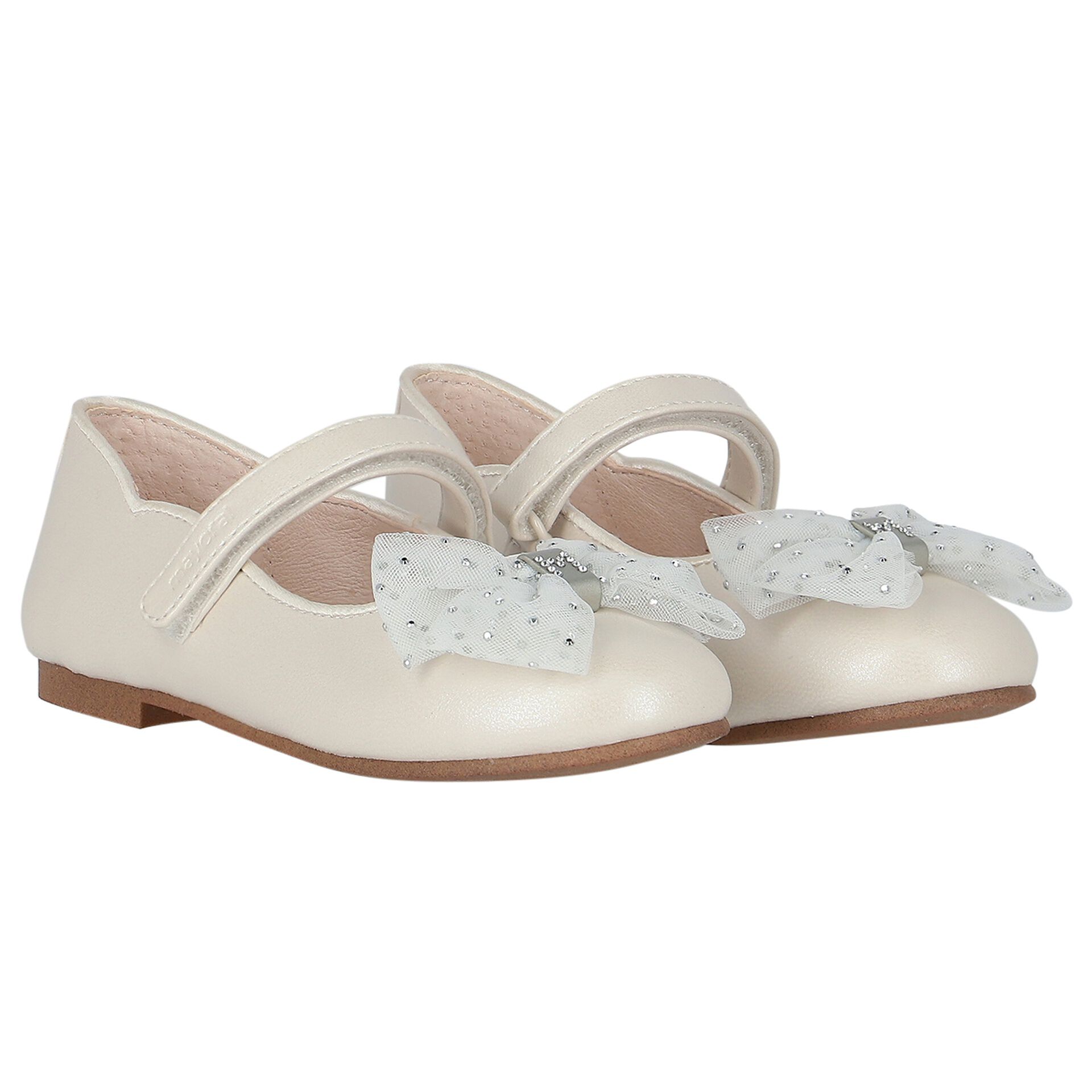 Girls ivory shoes 2025