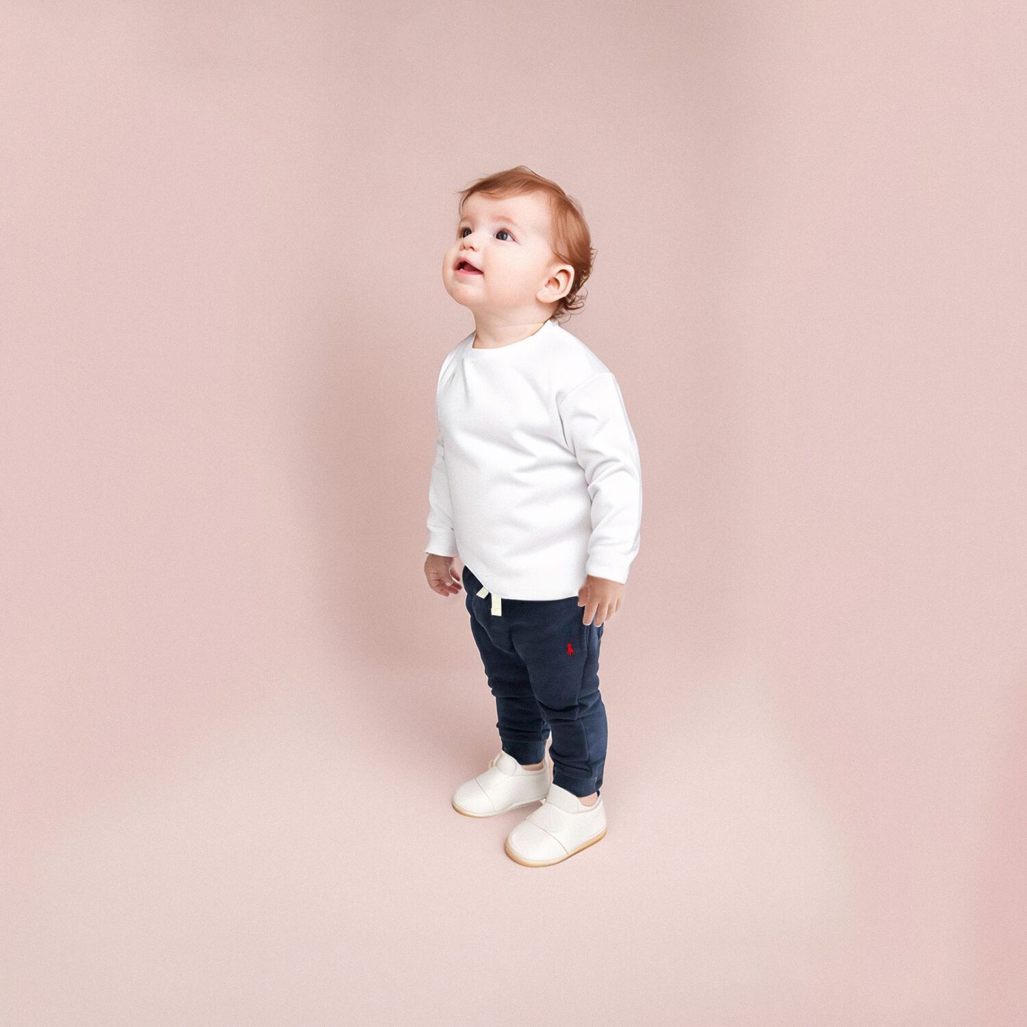 بنطلون رياضى بالشعار باللون الكحلى للاولاد, 1, hi-res